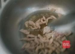 豆芽炒肉的做法图解4