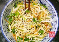 鲁菜大师蒋家菜凉拌彩丝的做法图解4