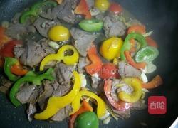 彩椒爆牛肉的做法图解7