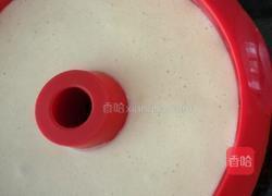 8寸萨瓦林戚风蛋糕的做法图解10