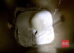 肉松面包的做法图解2