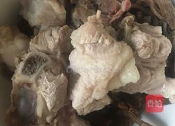 茶树菇排骨汤的做法图解4