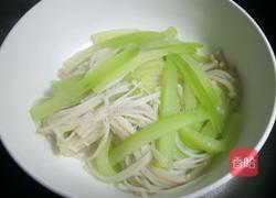金针菇汆肥牛的做法图解5