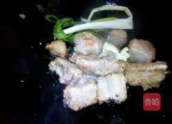 话梅栗子烧小排的做法图解8