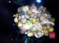 话梅栗子烧小排的做法图解9