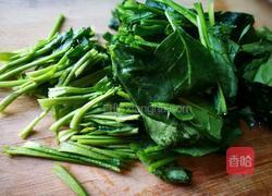 菠菜拌牡蛎的做法图解1