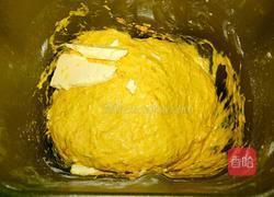 南瓜葡萄干面包的做法图解3