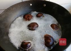 板栗焖鸡翅的做法图解3