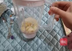 香蕉牛奶松饼的做法图解3