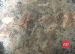 腐乳板栗烧排骨的做法图解6