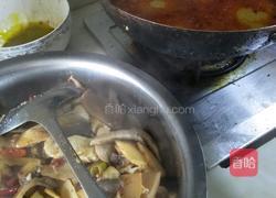 麻辣酸菜水煮鱼的做法图解3