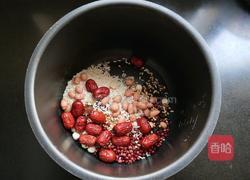 桂圆莲子八宝粥的做法图解10