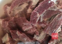 牛肉萝卜汤的做法图解3