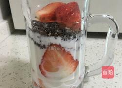 草莓奥利奥酸奶的做法图解4