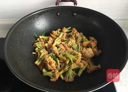 老干妈炒有机菜花的做法图解7