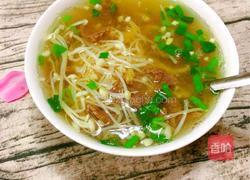 金针菇牛肉汤的做法图解7