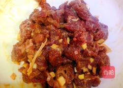 金针菇牛肉汤的做法图解2