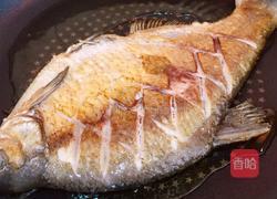 家常炖武昌鱼的做法图解4