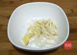 马蹄炒黄瓜的做法图解3