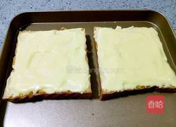 蜂蜜芝士厚多士的做法图解5