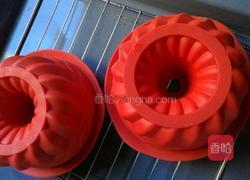 萨瓦林4寸菠菜粉蛋糕的做法图解12