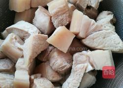 简易版电饭锅红烧肉的做法图解1