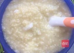 银雪鱼小米粥的做法图解3
