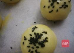 蛋黄酥的做法图解16
