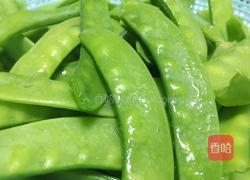 荷兰豆炒牛柳的做法图解2