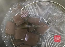 韭菜炒鸭血的做法图解5