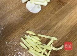 韭菜炒鸭血的做法图解6