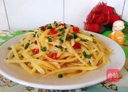 凉拌土豆丝的做法图解1