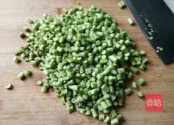 肉未豆角的做法图解1