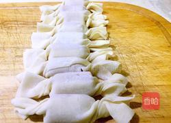 馄饨皮烤香肠的做法图解5