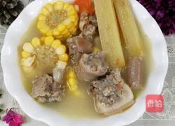 甘蔗玉米红罗卜猪尾汤的做法图解8