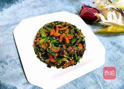 香菇菠菜的做法图解1