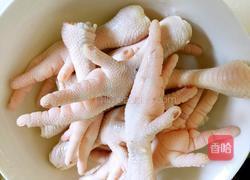 红烧鸡爪的做法图解1