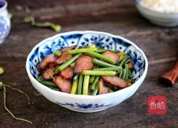 蒜苔炒腊肉的做法图解13