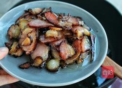 蒜苔炒腊肉的做法图解6