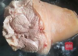 红烧肘子的做法图解2