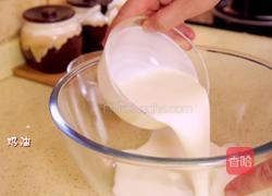 草莓蛋糕的做法图解11