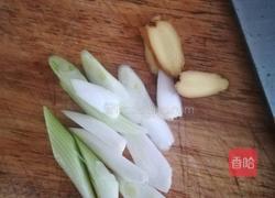 黄腊丁平菇豆腐汤的做法图解3