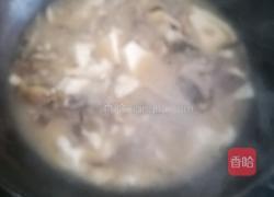 黄腊丁平菇豆腐汤的做法图解8