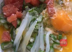 银鱼西红柿炒鸡蛋的做法图解2