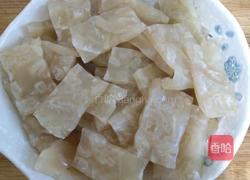 凉拌黄瓜肉皮冻的做法图解2