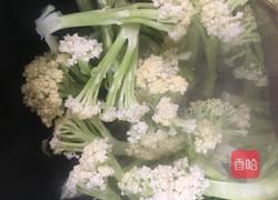 虾皮炒花菜的做法图解5