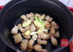 红烧肉炖土豆的做法图解12
