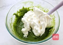 抹茶奶油蛋糕卷的做法图解9