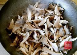肉片炒蘑菇的做法图解7