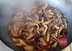 肉片炒蘑菇的做法图解8